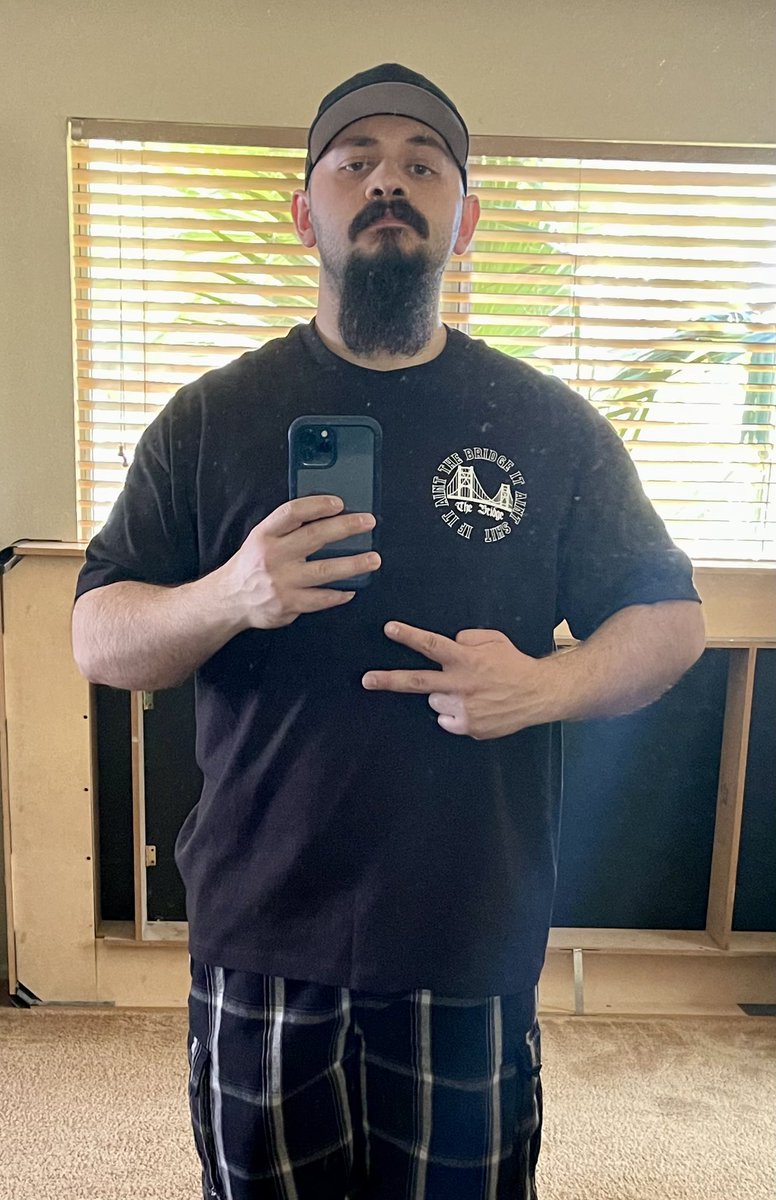 OG_SeniorSquish's tweet photo. Just wore my @thebridge_ofc t-shirt for the first time today. Quality shirt and 🔥 design! https://t.co/RnDwLJAVIC