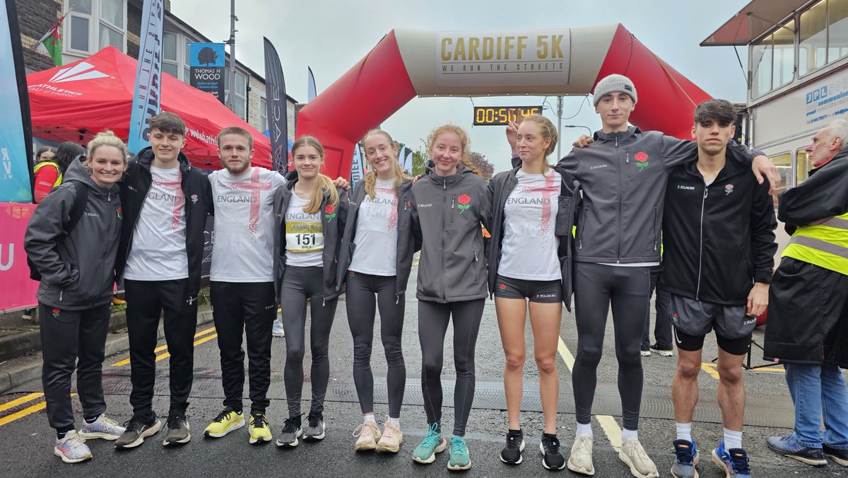 Darren_Reevell's tweet photo. Great team performance from the England U20 team at the Cardiff 5K today. Some fast times, 1st place for the men's team, and 2nd place for the women's team. Well done all. @EnglandRunning #cardiff5k #ukrunchat #endurance https://t.co/jesVqIW2K0