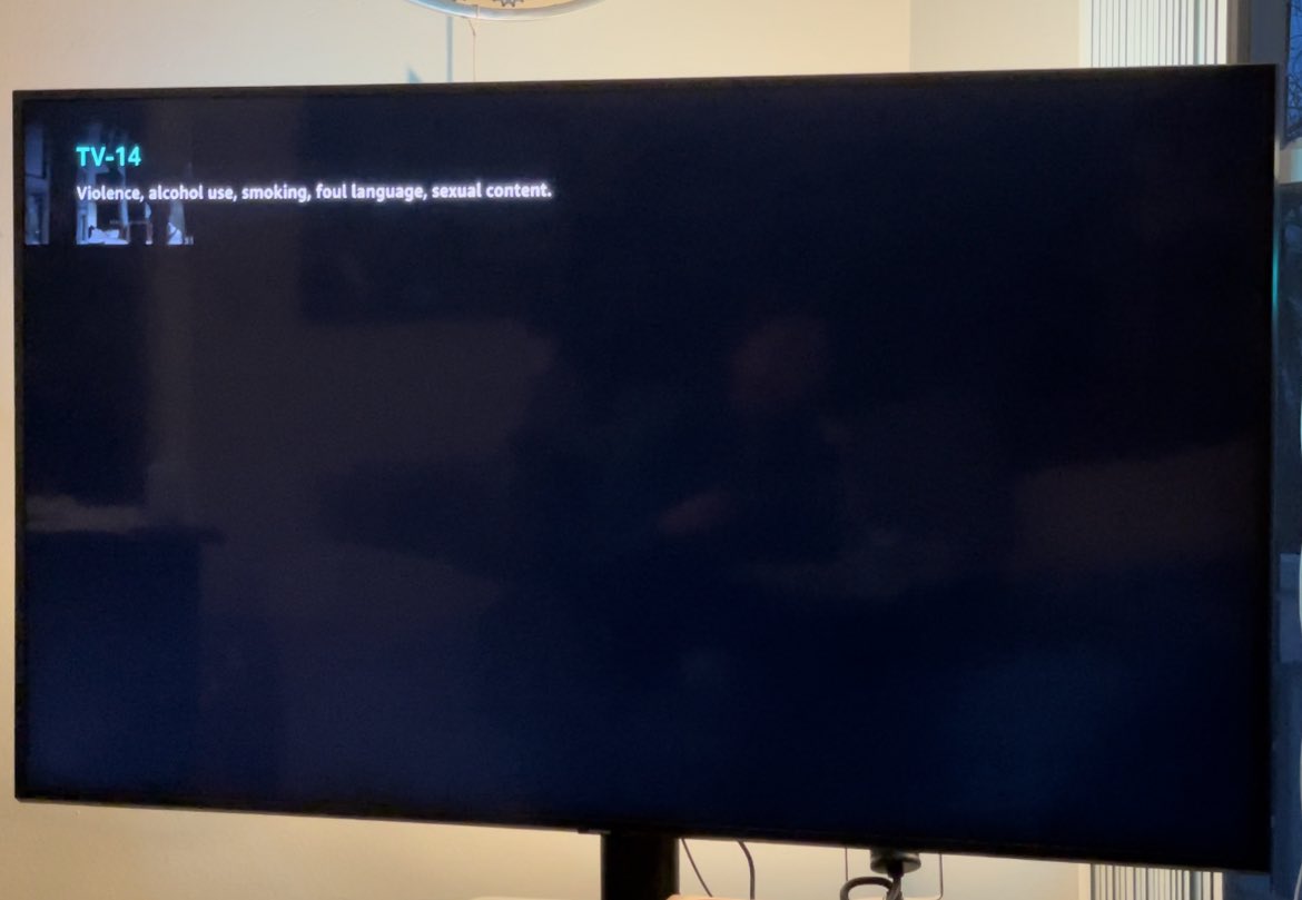 pddoty's tweet photo. @AmazonVideo are you aware of a bug on your Roku app where the video playback only shows up in a small corner of the screen? https://t.co/416IbkQxYk