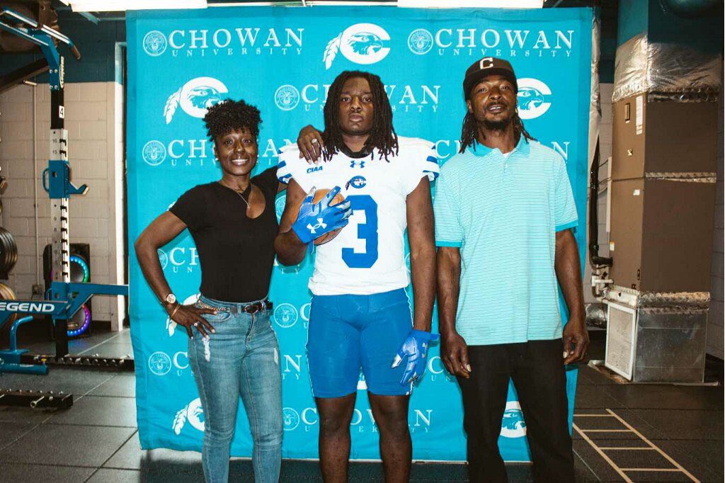 DiVon Woods tweet media