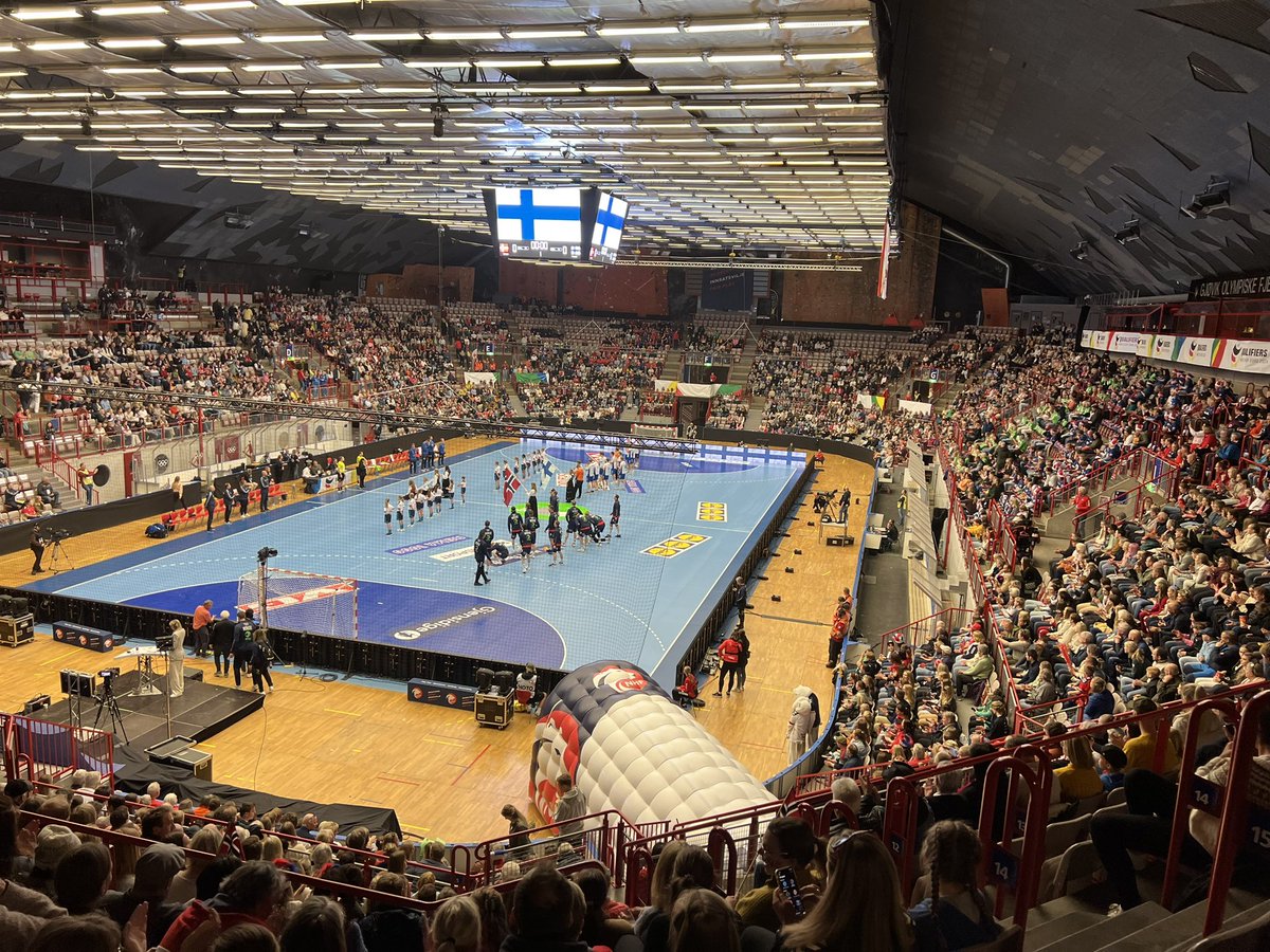Verdens største publikumshall i fjell leverte til toppkarakter under kveldens håndball-landskamp 👌🏻 (PS! Twitreren er styremedlem i GOA AS 😉)