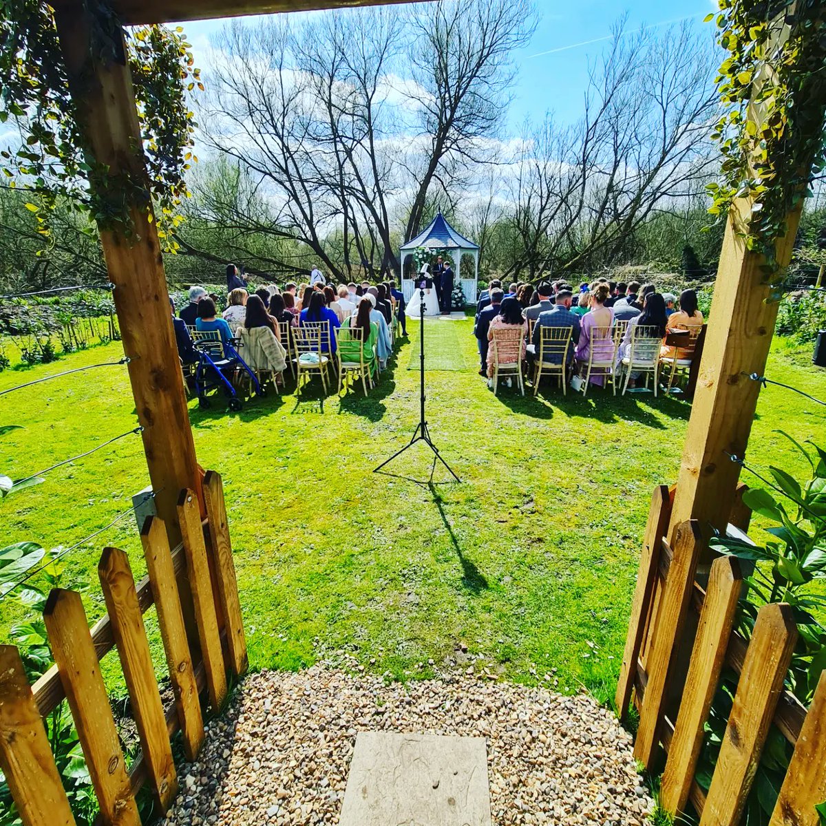 TheWatersideWD3's tweet photo. Recent Wedding Ceremonies and Receptions at The Waterside Venue Rickmansworth https://t.co/NpMMJCEYY5