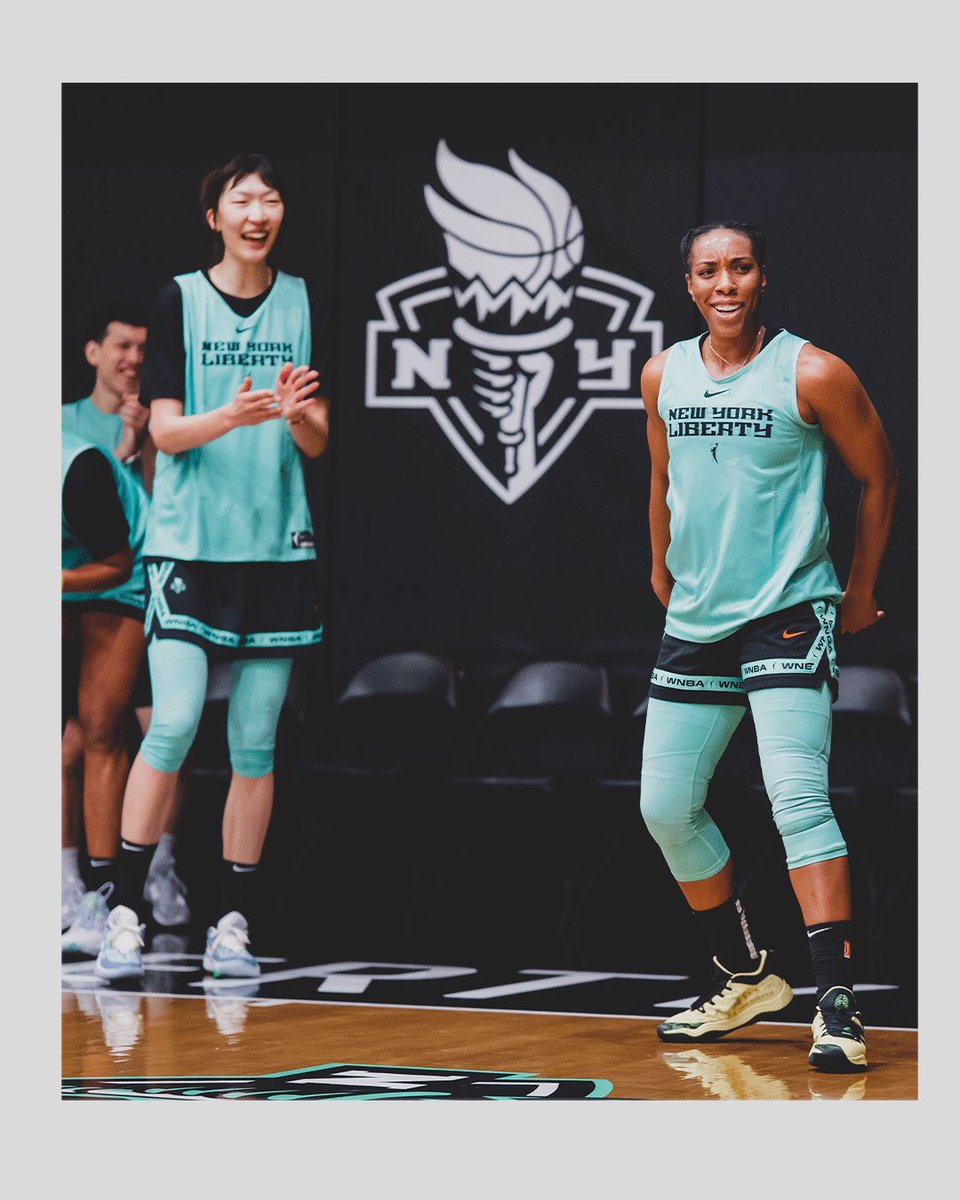 nyliberty tweet picture