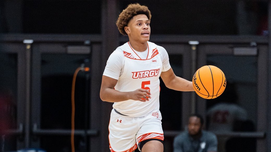 nateryansports's tweet photo. BREAKING: UTRGV Transfer guard Adante Holiman tells me he has committed to #UTSA. A former 4-⭐️ recruit, Holiman was the top rated player in Oklahoma in 2022. 

4-time WAC Freshman of Week last year. Shot 44% from 3PT. Could blossom into a star.

Strong pickup for Steve Henson. https://t.co/Pc8oEA9HYF