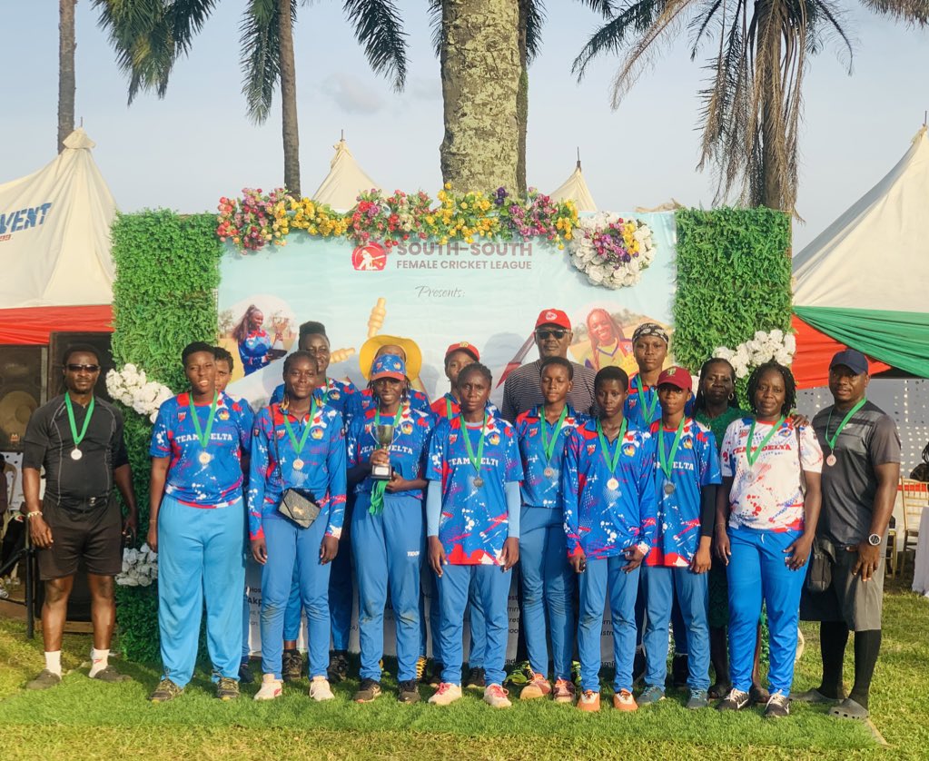 edostatecricket's tweet photo. Congratulations No Limit Cricket Club and Smashers Cricket Club, winners of the Edo cricket league Super Four and the South-South female league Super Four 🏅🏅 https://t.co/jDR1IlvzJF