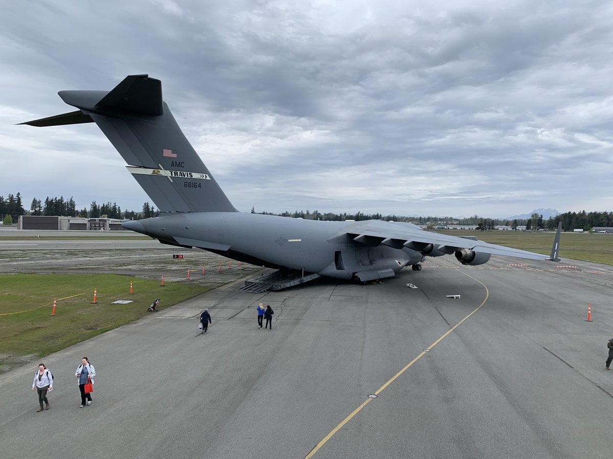 tjgalda's tweet photo. You still have time! Go check out the #girlsfly2 event in #Abbortsford. Super cool opportunity to see the jets, choppers and police units + meet all the people who operate. We had a great time! Really cool to see all the #USAF support. https://t.co/O4CQLpqZtB