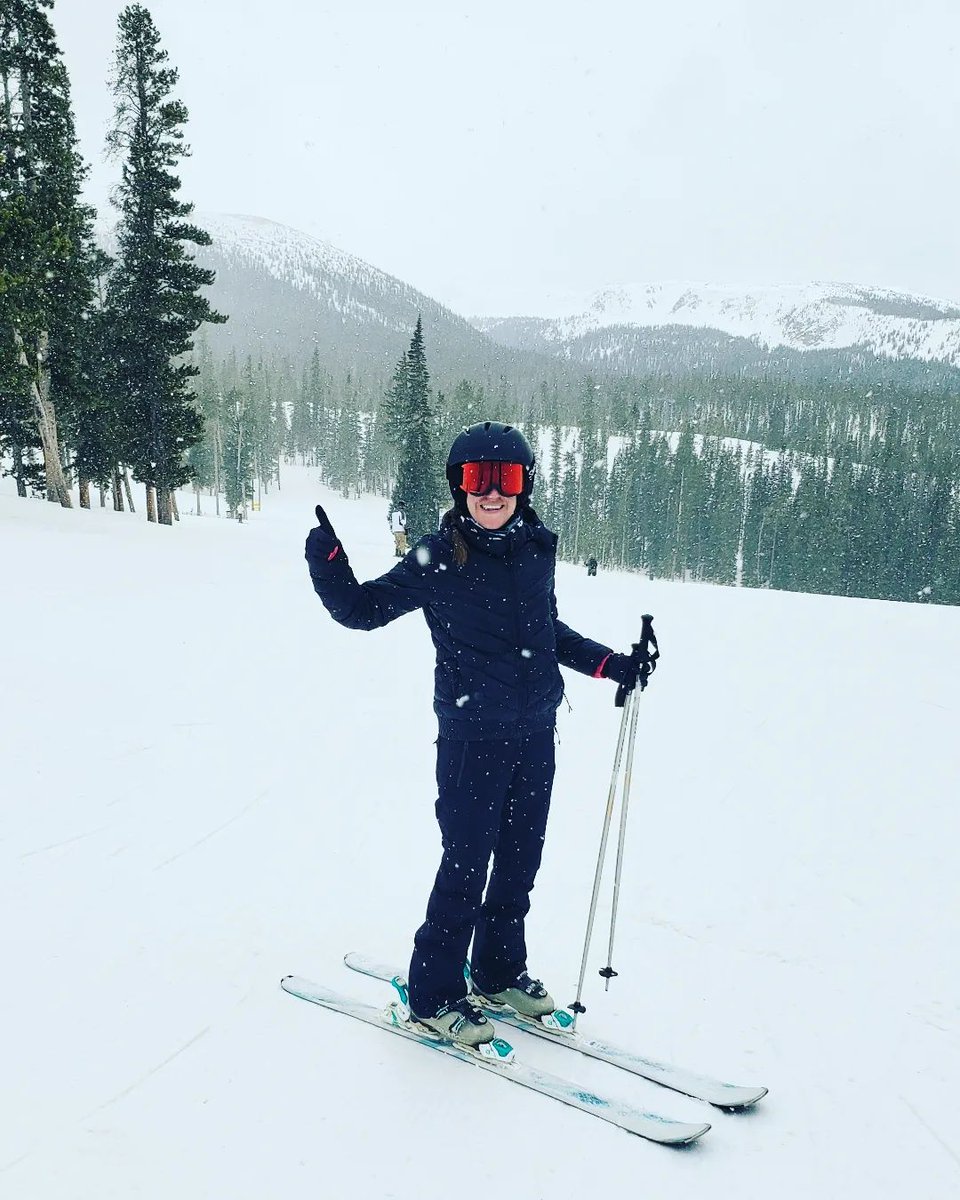 ChristySports's tweet image. Winter, we had a good run, but it's time to let go ❄️☀️ Here's to the last photo dump of the season, we can't wait to see how you all #stepoutside this spring and summer! Ps don't forget to tag us in the fun!
📸 via ig

 #byewinter #photodump #bringonsummer