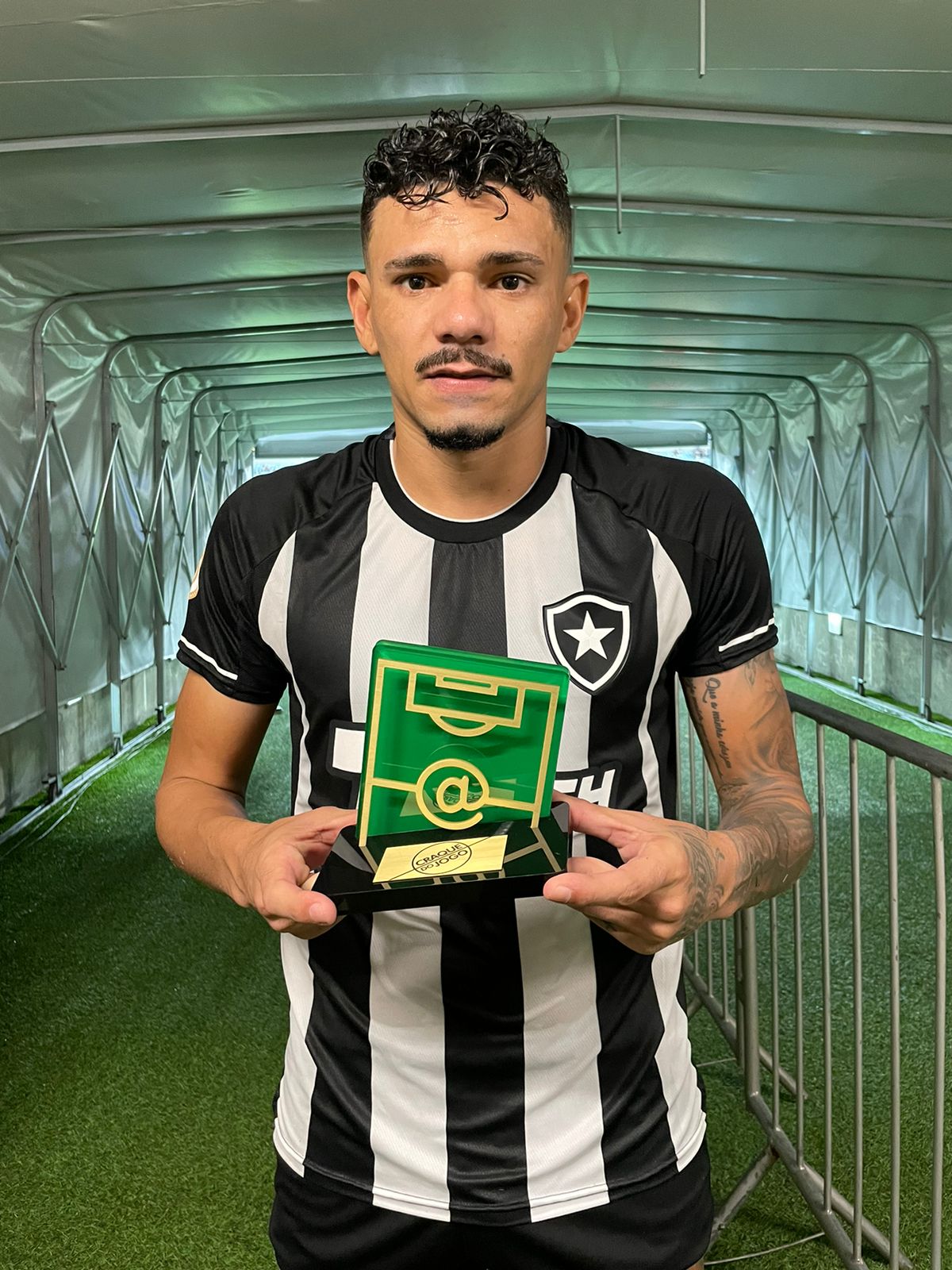 Tiquinho Soares do Glorioso