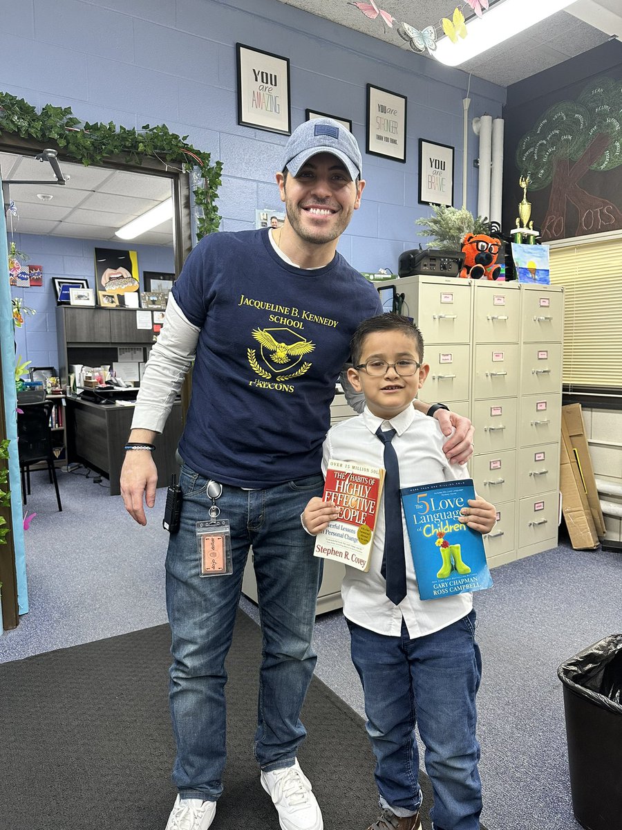 For Future Day, Oskar dressed up like the Principal! He made calls over the walkie, announced outdoor recess, and read professional literature! #KennedyCallOut #Kennedy #KennedySchool #Burbank111 #abccountdown #future #Career #Principal #PrincipalLife #School #SchoolPrincipal