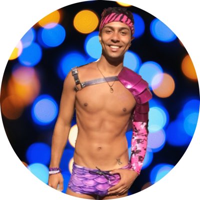 chaz1422's tweet photo. #NewProfilePic https://t.co/13egSJRmjF