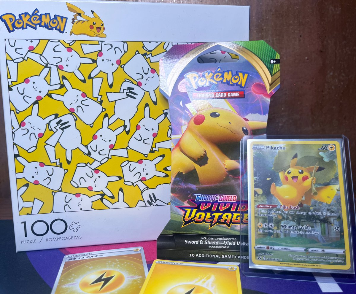 ⚡️ Pikachu Giveaway ⚡️ Just Retweet to Enter 😃 Winner tagged and DM’d in 4 Days. Winner receives a Card, a Sleeved Pack and a Pikachu Puzzle! Free shipping on ALL giveaways *Followers only