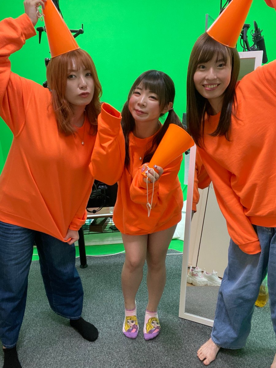 azunyan_chu's tweet photo. 🩷出演のお知らせ🩷

#TIPSTR 公式YouTube新番組
「勝利のチャリン娘部」に #チームM科 として出演が決定しました🎉

初回の出演🗓

5/5(金)5/6(土)14:00-16:45
平塚G1レース「日本選手権」

生放送でレース予想していきます💘

🔗https://t.co/iyXD1AHv94

また予想のアドバイスしてね？🥺💕

#競輪 https://t.co/JZaYCooo8d