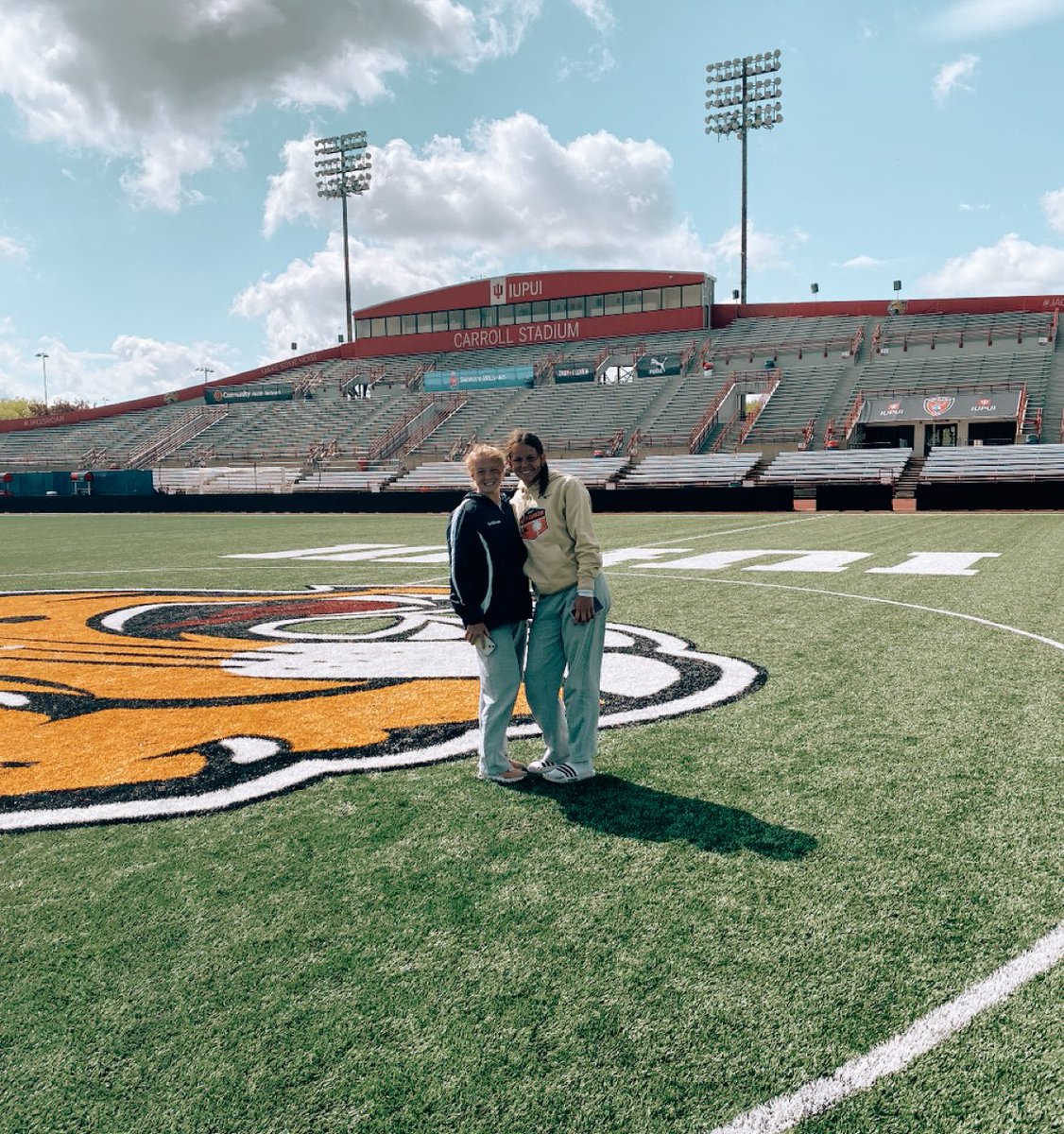 OliviaGillum5's tweet photo. Took another visit today in between games to @IUPUIWSOC !! Such an amazing campus!!! #GoJags #classof2025 #futurecollege @TFA_Cincinnati https://t.co/z5nDTCceEH