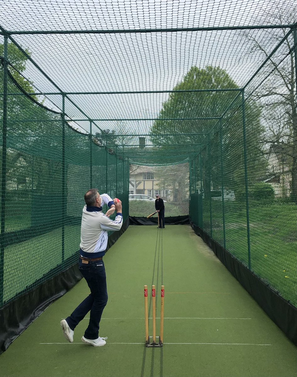 TheShapeImIn's tweet image. Thank you both so much for coming today, it means the world to our club. Really great to meet you Charles. Here’s a couple of my favourite pics from today.. Best wishes, Joe 🏏
