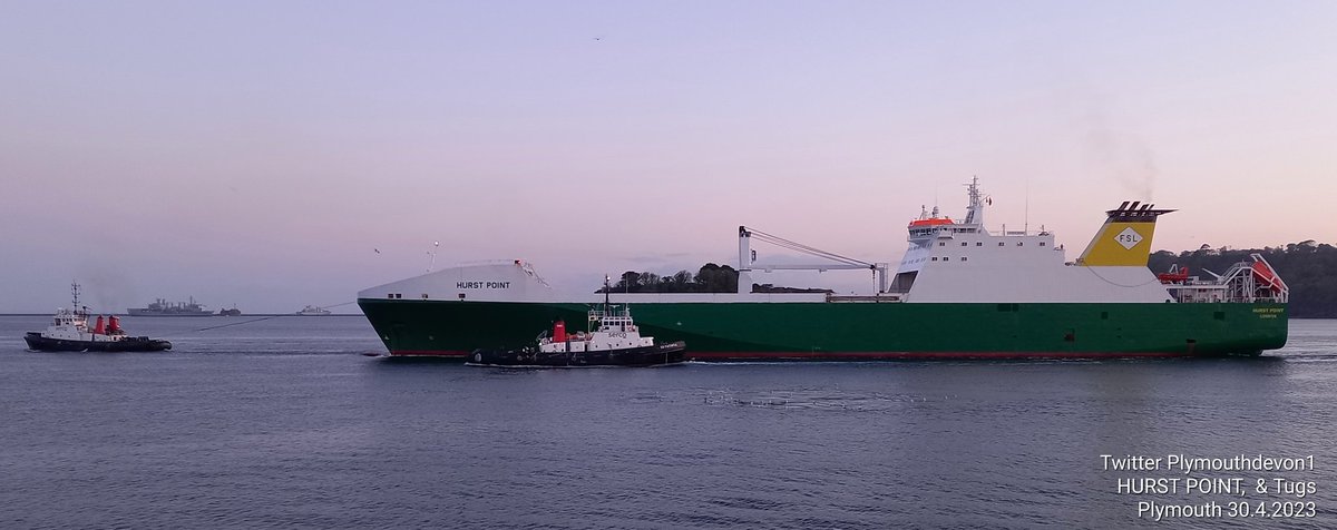 PlymouthDevon1's tweet photo. Ro-Ro Cargo vessel HURST POINT, outbound from Devonport Plymouth this evening, assisted the tugs. #Plymouth #HurstPoint #RoRo #Serco #shipping @TugboatsUK #Devonport @AWShips @AWCrewing https://t.co/gGiM7VZ7aR