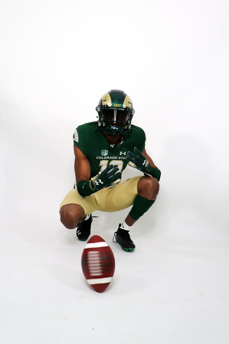 domminnicc_'s tweet photo. Officially Official AGTG🙏🏾 https://t.co/vi5sRiCxyk