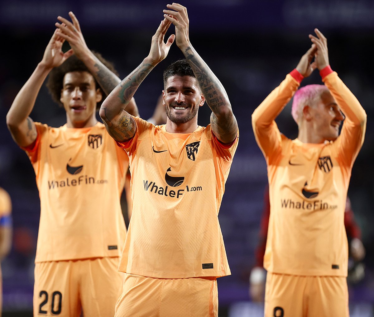 Atleti's tweet photo. ¡Volver a Valladolid siempre nos trae muy buenos recuerdos a todos los atléticos! 🥰

¡Gracias a todos los que nos habéis apoyado hoy en el campo y desde casa!

❤️🤍 https://t.co/VlsvWS6eTV
