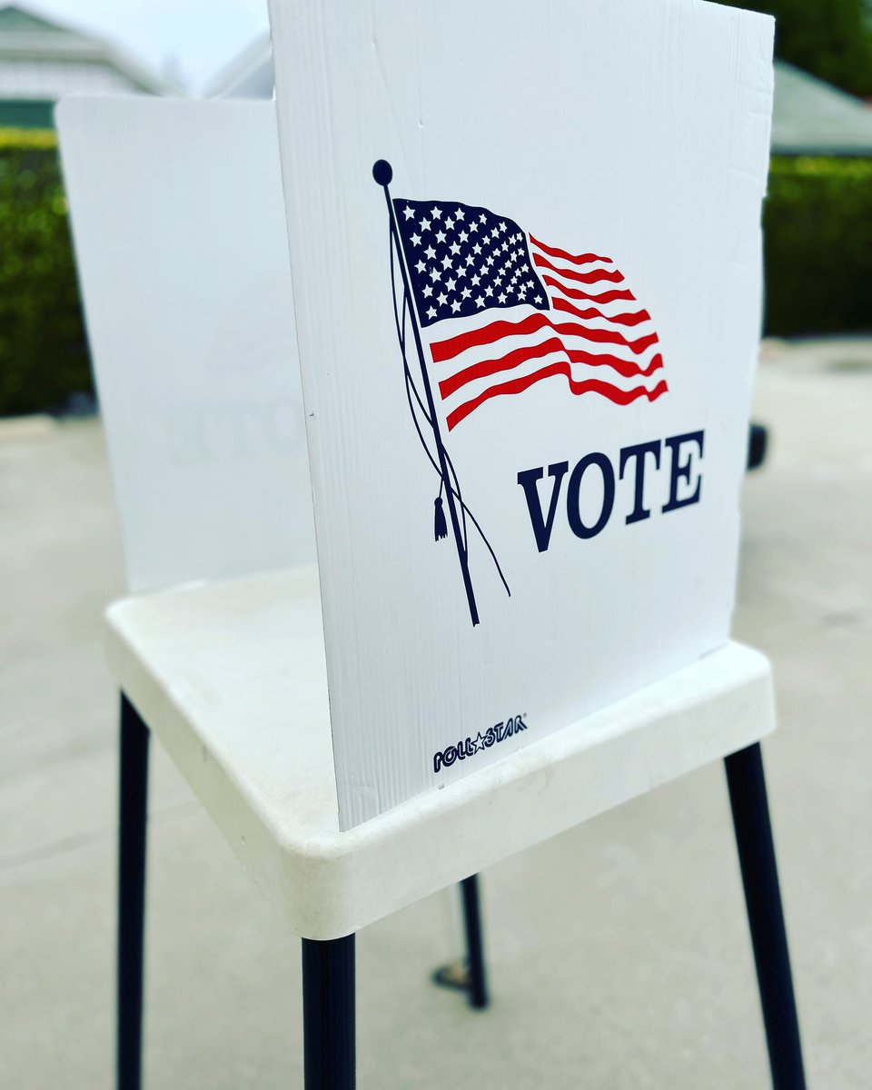 JulieCStromberg's tweet photo. Today is voting day for @GreaterWilshire elections! Vote! Neighborhood councils matter! #vote #greaterwilshireneighborhoodcouncil #greaterwilshire #neigborhoodcouncil #greaterwilshirenc #neigborhoodcouncils #losangeles #losangelesncs #losangelesneighborhoodcouncils #community https://t.co/Wey9cUgkHz