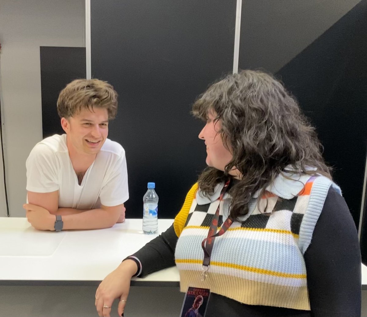 joe keery zone tweet media