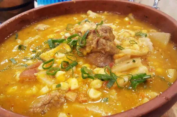 _onerolita's tweet photo. QUE ONDA CON LA GENTE BANCAN O NO BANCAN EL LOCRO ACÁ? https://t.co/KDlWLQxgN3