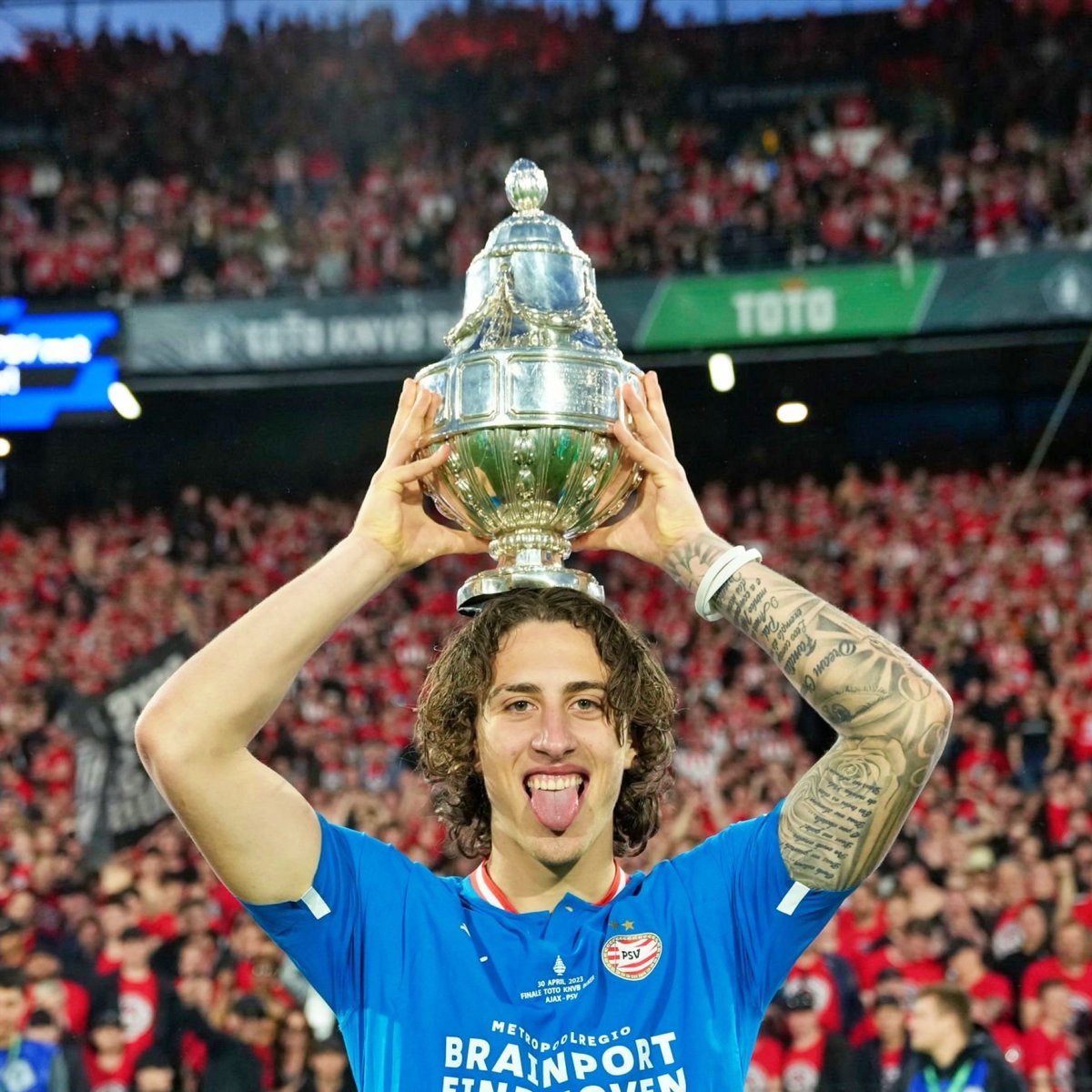 Fábio Silva marcou o penálti decisivo e o PSV conquistou a Taça da Holanda 🏆🇳🇱