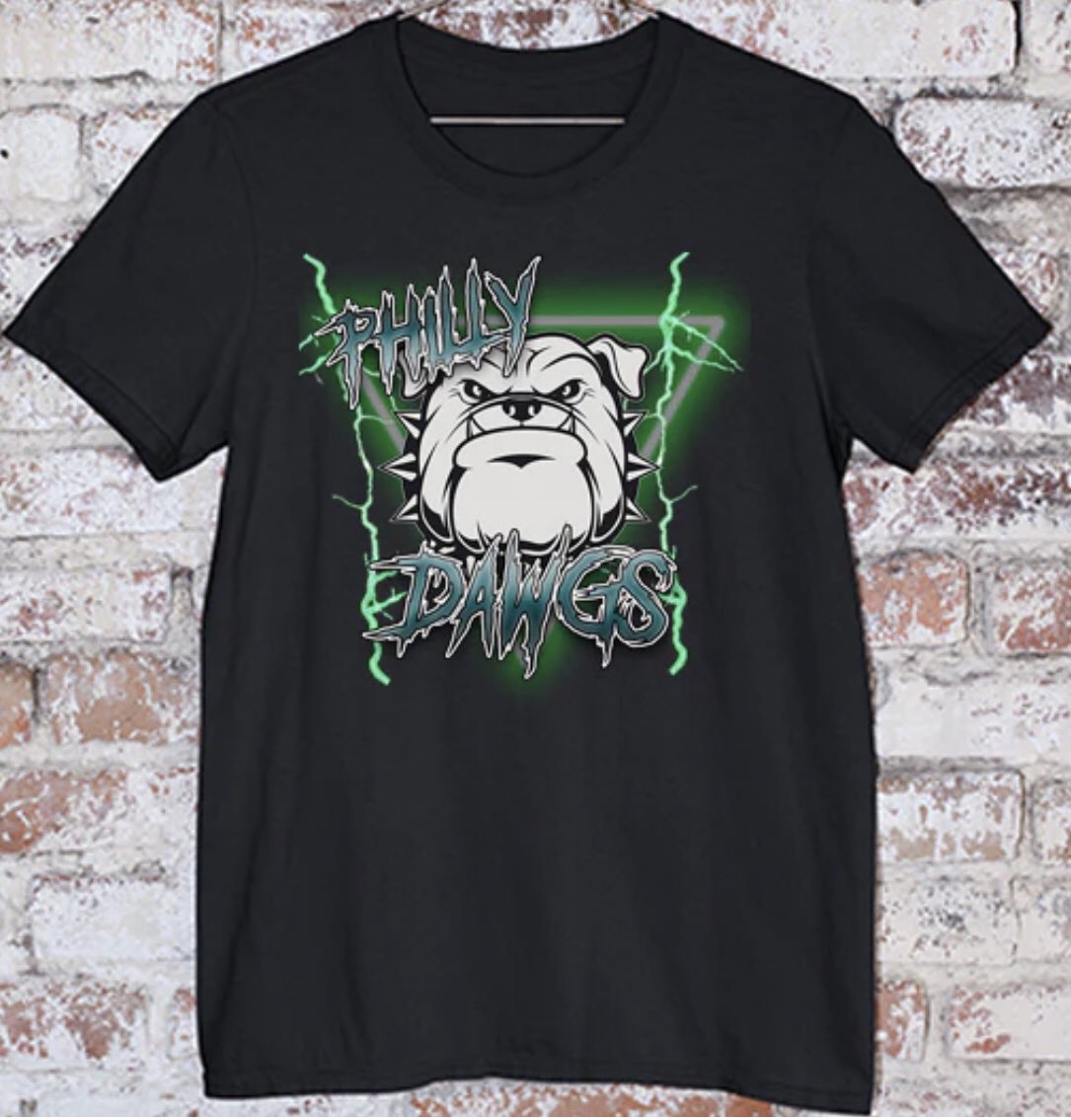 UndergroundPHI's tweet photo. MERCH DROP!

The DAWGS are BARKIN’ in South Philly! Scoop our new vintage “Philly Dawgs” shirt, exclusively from @phi_apparel_co!

Use code UNDERGROUND for 10% off your order!

#FlyEaglesFly 

🔗: https://t.co/JZIU7hOW7j https://t.co/efxqfXdDUN