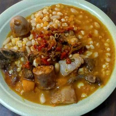 QUE ONDA CON LA GENTE BANCAN O NO BANCAN EL LOCRO ACÁ?