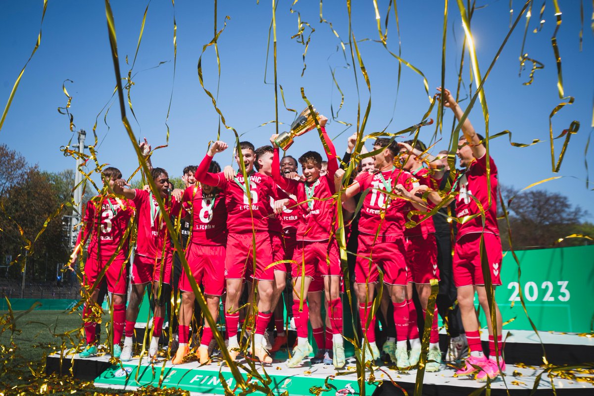 fckoeln_jp's tweet photo. U-19ใใทใฃใซใฑU-19ใซ4-3ใงๅๅฉใใใฆใผในใฎDFBใใซใผใซใๅชๅ๐
ใใใงใจใใๅฐๆฅใฎใใคใคใขใณใใใก๐
#effzeh https://t.co/RRpNTZq1G1