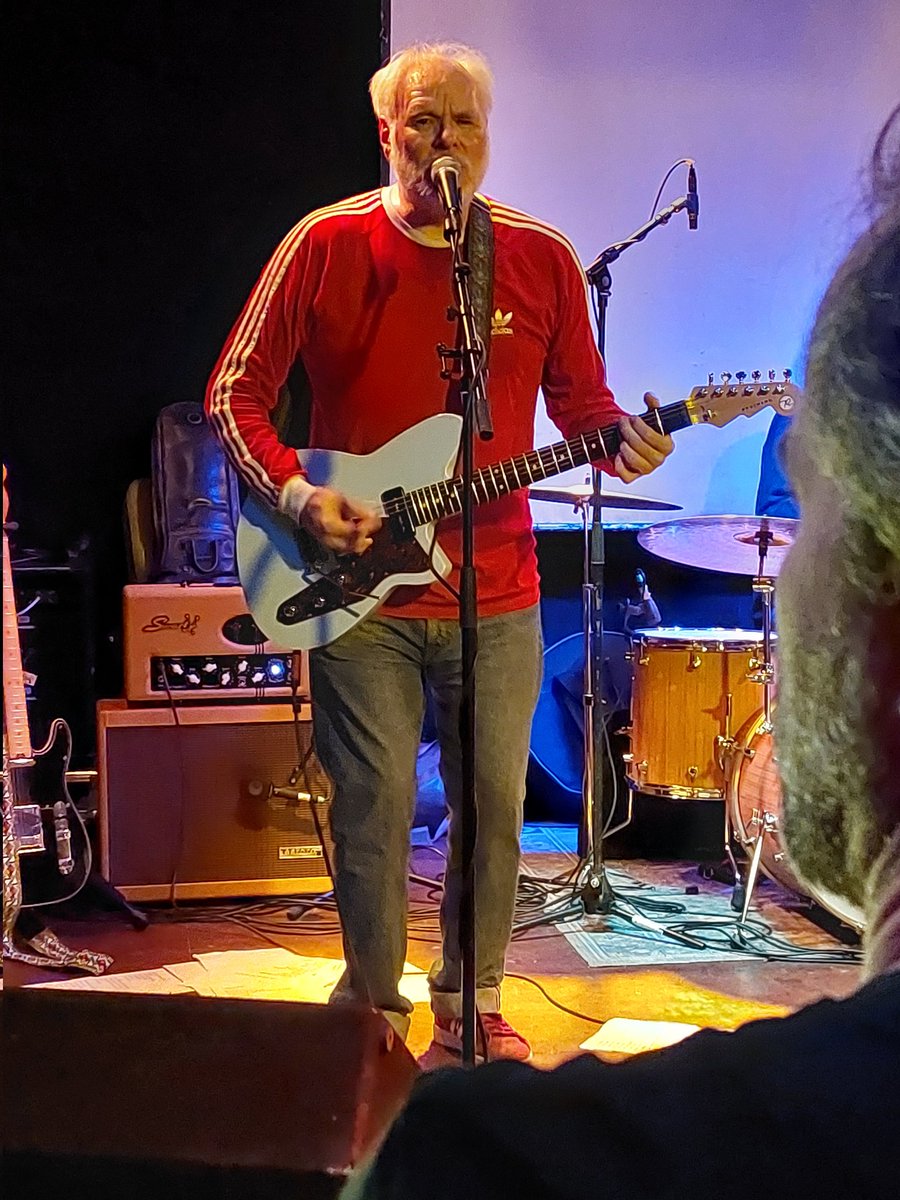 keesvdboogert's tweet photo. Literaire rockavond in De Trucker in Pijnacker met The Hank 5, gisteravond. Nico Dijkshoorn c.s. in vorm! @dijkshoorn https://t.co/w5y3sG59or