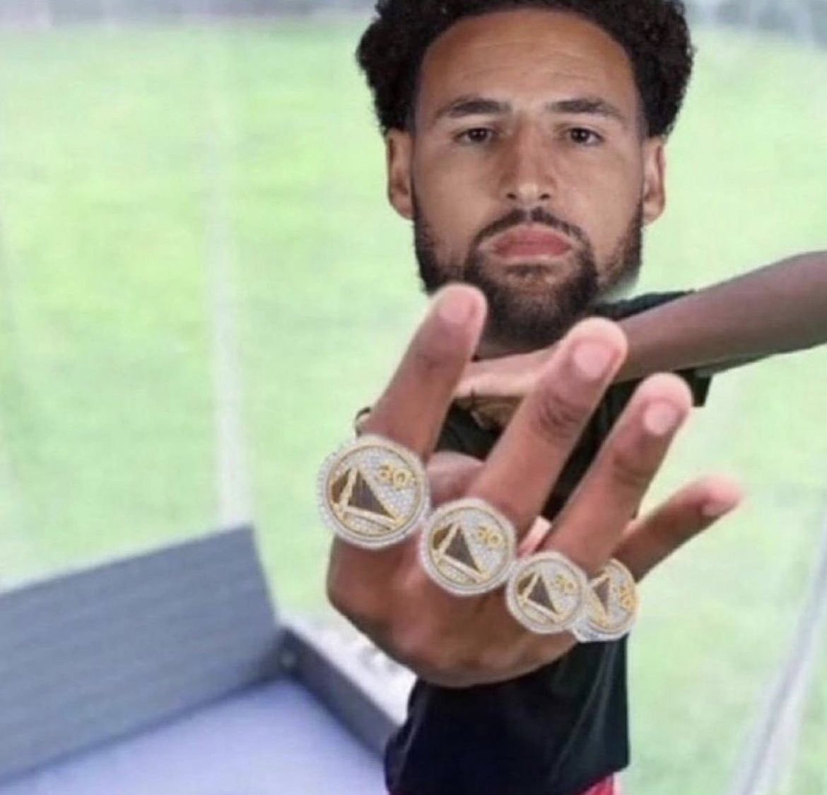 Junior1x2's tweet photo. Klay with the three and the foul https://t.co/kSbbbcwVFW