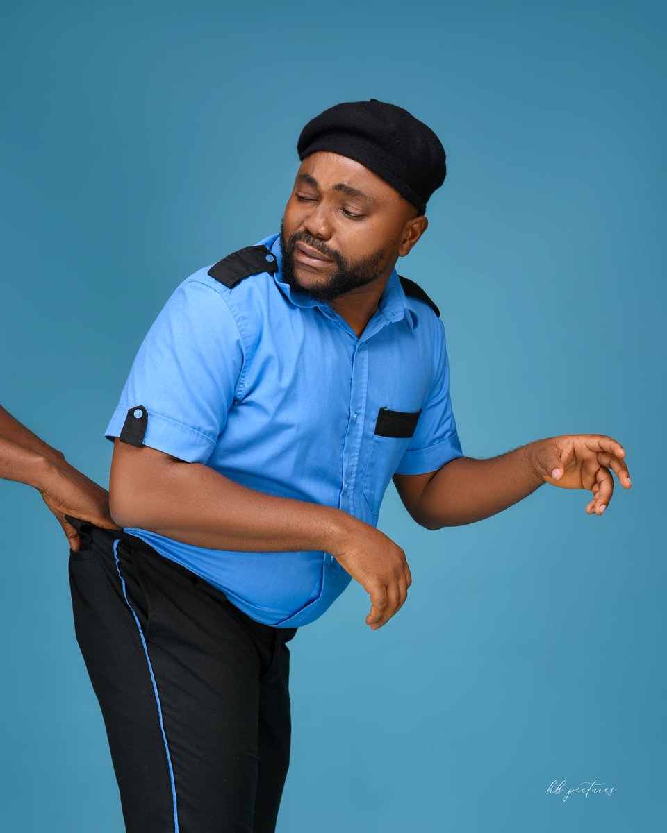 BoomhouseTv's tweet photo. I KNOW YOU MUST HAVE HEARD ABOUT POOPOOMIA!...😁😁

WE HAVE HIM!..😁

HE'S EXCLUSIVE INTERVIEW WITH US DROPS TOMORROW!...

WAIT FOR IT!...🕺🕺

#boomhousetv https://t.co/PaPVoC62UK