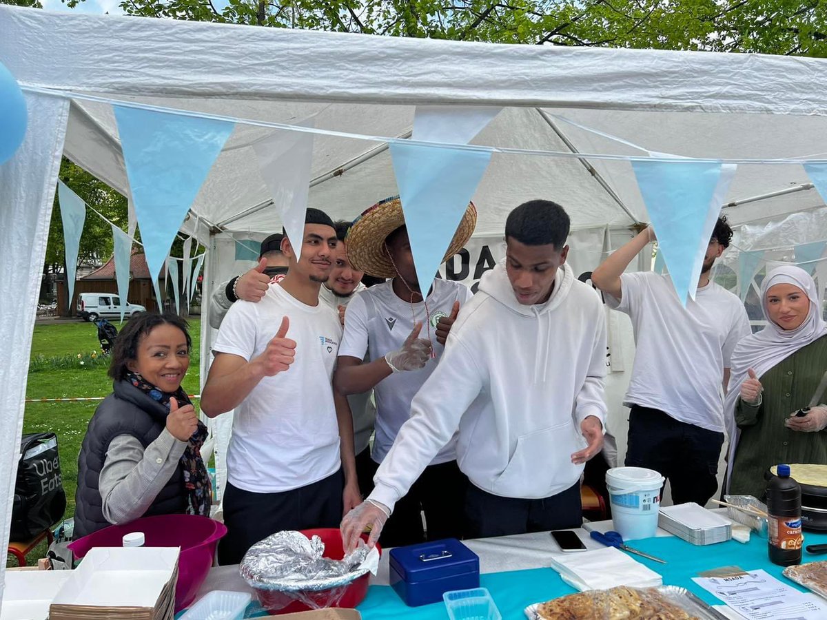Msada_assoc's tweet photo. Retour en images sur notre deuxième participation au Festival de Rue de Colmar organisé par l'association
« D'ailleurs d'ici ». Grand bravo à eux pour leur organisation!
Grand merci aussi à tous les bénévoles venus nous donner un coup de main ! 🤝🌍🙏❤️ https://t.co/urYAaqCuXU
