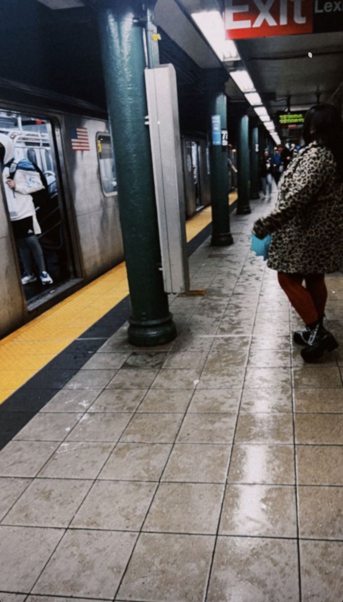 WildeUpdates's tweet image. Olivia Wilde via Instagram stories!