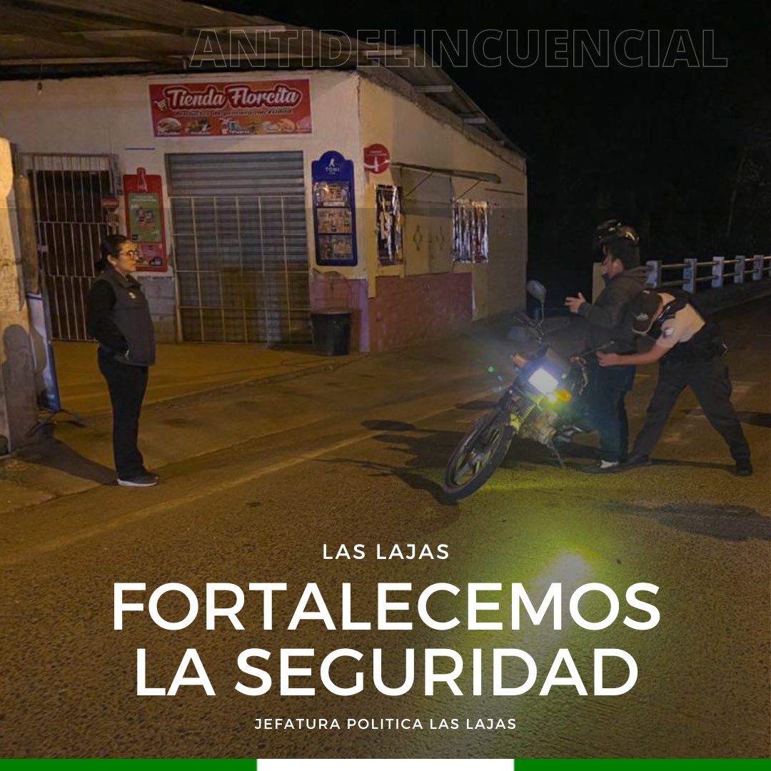 JPLasLajas1's tweet photo. ¡Juntos por un #FeriadoSeguro!

➡️La jefa política @lorenamorochog junto a @PoliciaEcuador, incrementaron operativos para prevenir hechos delictivos y dar tranquilidad a la ciudadanía.

Estas acciones son disposiciones del Gobernador #ByronZapata para fortalecer la seguridad. https://t.co/723YzepV5P