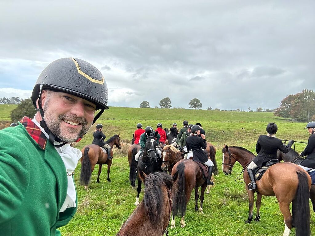 willowbrookpark's tweet photo. Another stunning, albeit wet day out in the field… #happyplace 
.
.
.

#hunting #trailhunting #foxhunting #foxhunt #horse #horseandhound #equine #gentleman #countrygentleman #lordcowell #waikato #countrysports #horsejumping #warmblood #willowbrookpar… https://t.co/vlpfZVpDbK https://t.co/MGgS5eUc39