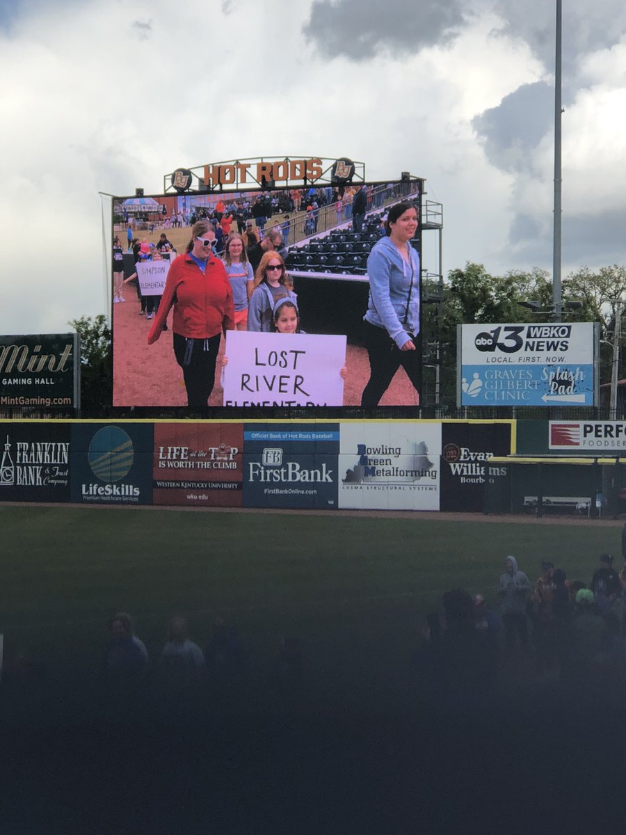 LRE_Library's tweet photo. We had so much fun representing Lost River for Roscoe’s Reading Club! Thank you to the @BGHotRods for supporting reading in our schools! https://t.co/eWskB8OTNp