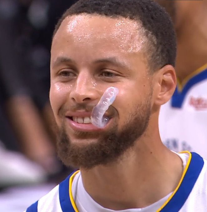 eduardopino18's tweet photo. Solo hay un dueño de este juego en esta época…y es Stephen Curry! No hay más nada que decir. Punto y final. https://t.co/LiWQHi3YQr