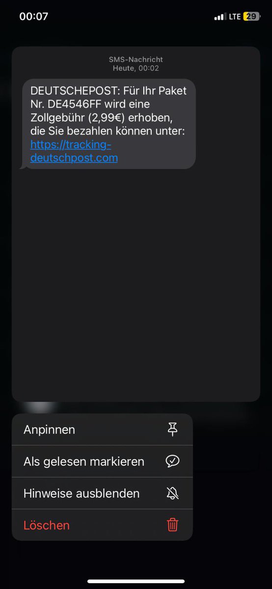 Itsraivo's tweet photo. @DeutschePostDHL  ist das denn Fake ? Sowas ist seltsam um 0uhr sowas eine Nachricht zu erhalten? https://t.co/Q0QGw5keOV