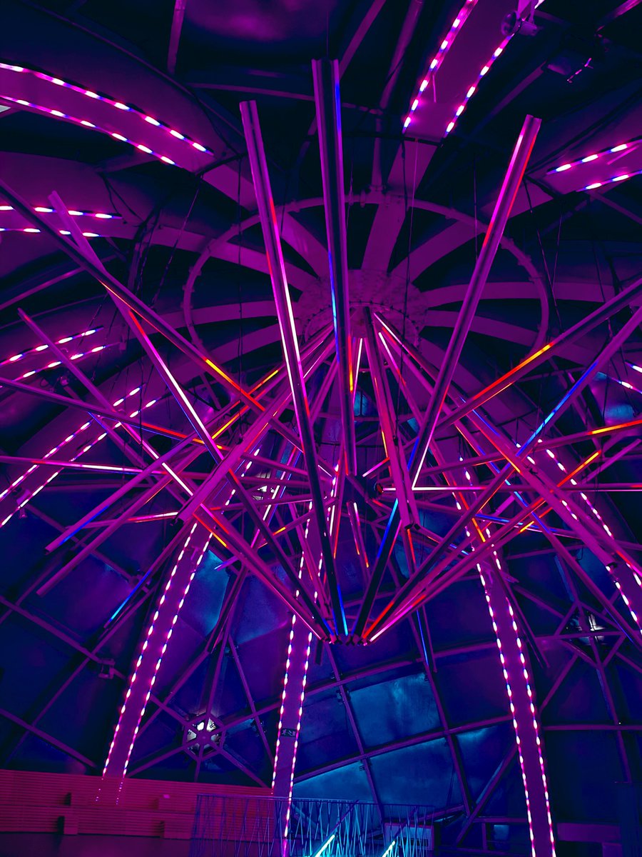 Rodrigo_Toxic's tweet image. Les daré un consejo, no sean de esas personas básicas que solo van a los lugares a tomarse fotos, suban, entren, conozcan la historia de lo que visitan… Es algo que siempre hago cuando viajo ✌️🇧🇪
#Atomium #VisualSystem #Belgica