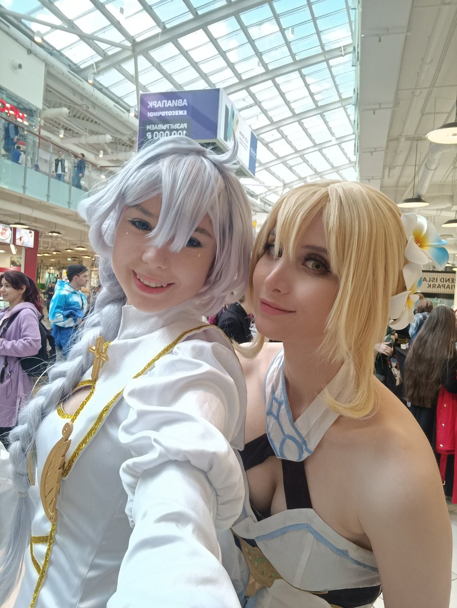 littlemapletea's tweet photo. Was Kallen Kaslana on #HonkaiStarRail event in Moscow 💫🥺 https://t.co/PxYmIRVMG8