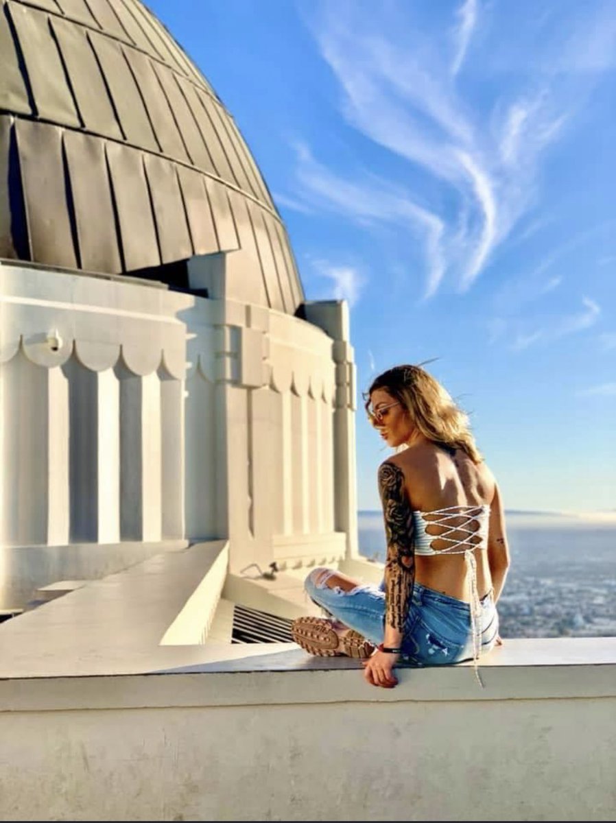 ShoeifyMe's tweet photo. Also found some awesome new sneakerpics which I want to share with you :D #footfetishisntacrime #footfetishisntweird #girlsfeet #girlssneakers #filadisruptor #niketanjun #cutefeet #sneakerlover #sneakerfetish #shoejob #shoecum #sneakercum https://t.co/8mK4l1Oelu