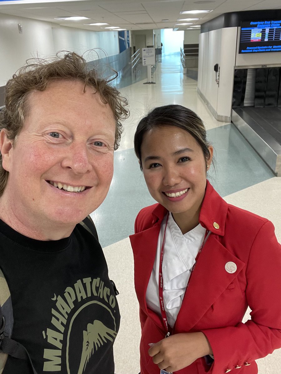 AnthonyGorry's tweet photo. ⁦@VirginAtlantic⁩ Joan Boffard was so helpful with our carnet for our business ⁦@ajoiaofficial⁩ helping me today and ⁦@ShovDrumWarrior⁩ yesterday. Thanks Joan #thebest #brilliant #customerserviceatitsbest https://t.co/Kxn3Pp9UF3