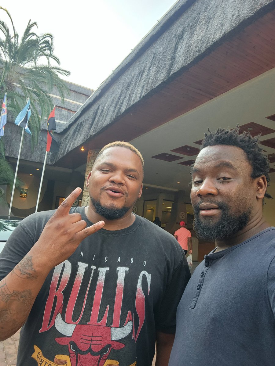 Boys iro rakarova Biyano🎼🎵🎶 til 4.30am🔥🔥🔥 <a href="/MacGUnleashed/">MacG 🇿🇦</a> <a href="/podcastwithmacg/">Podcast and Chill Network</a> @TossUmlando