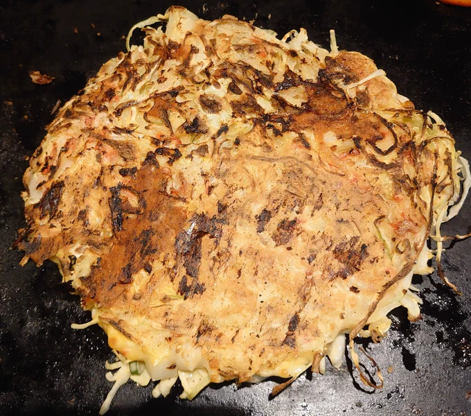 おはよです。 昨日、はじめて外でお好み焼きをつくったのです。