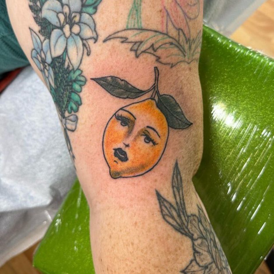 blackcatpa's tweet photo. When life gives you lemons…. get a tattoo! Lemon lady face by Beré @hyper_aware https://t.co/Msm3KV5MXt