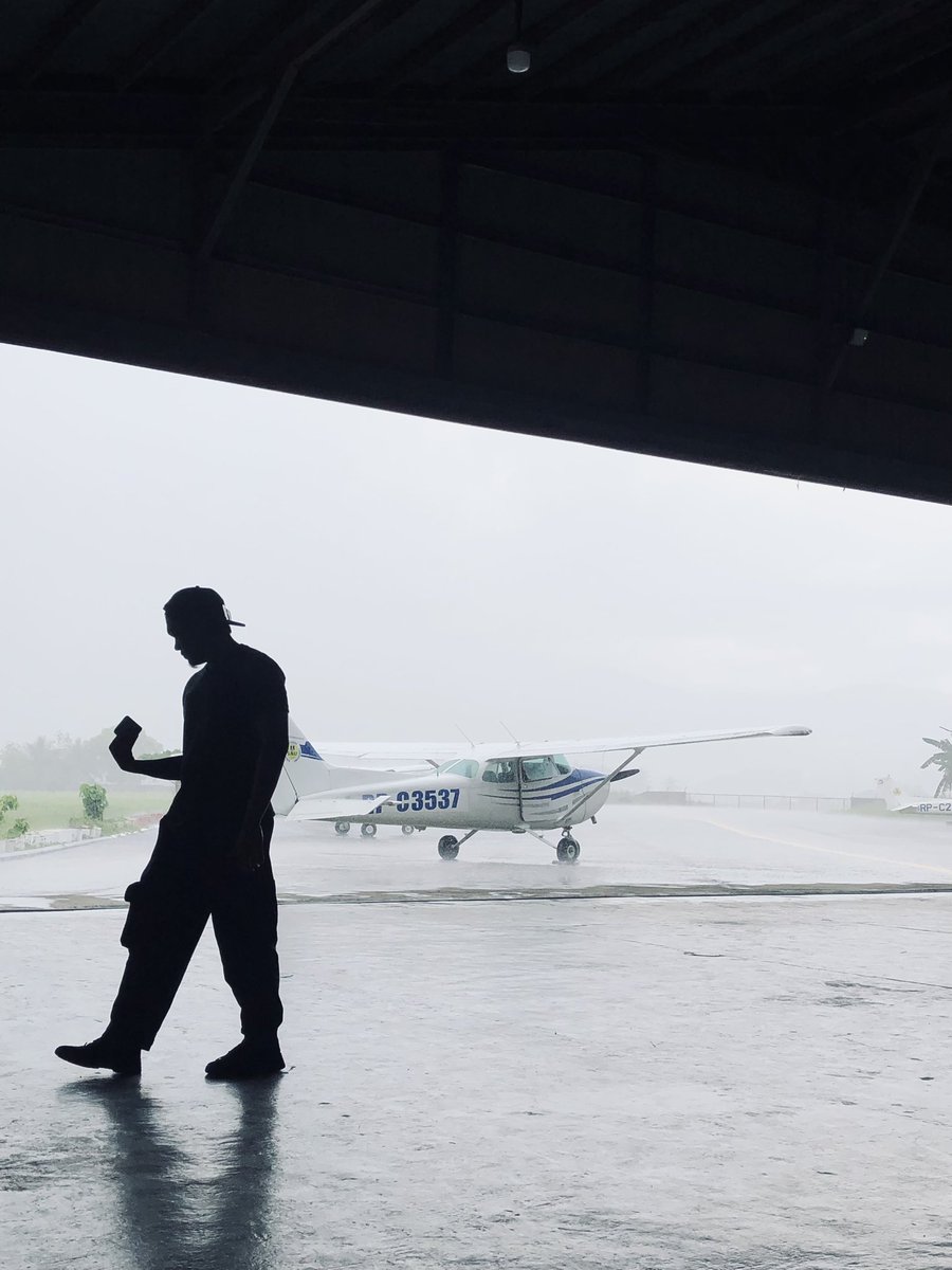jrjamago8's tweet photo. Hazy afternoon | 2:30 https://t.co/lX8zcwn6Tm