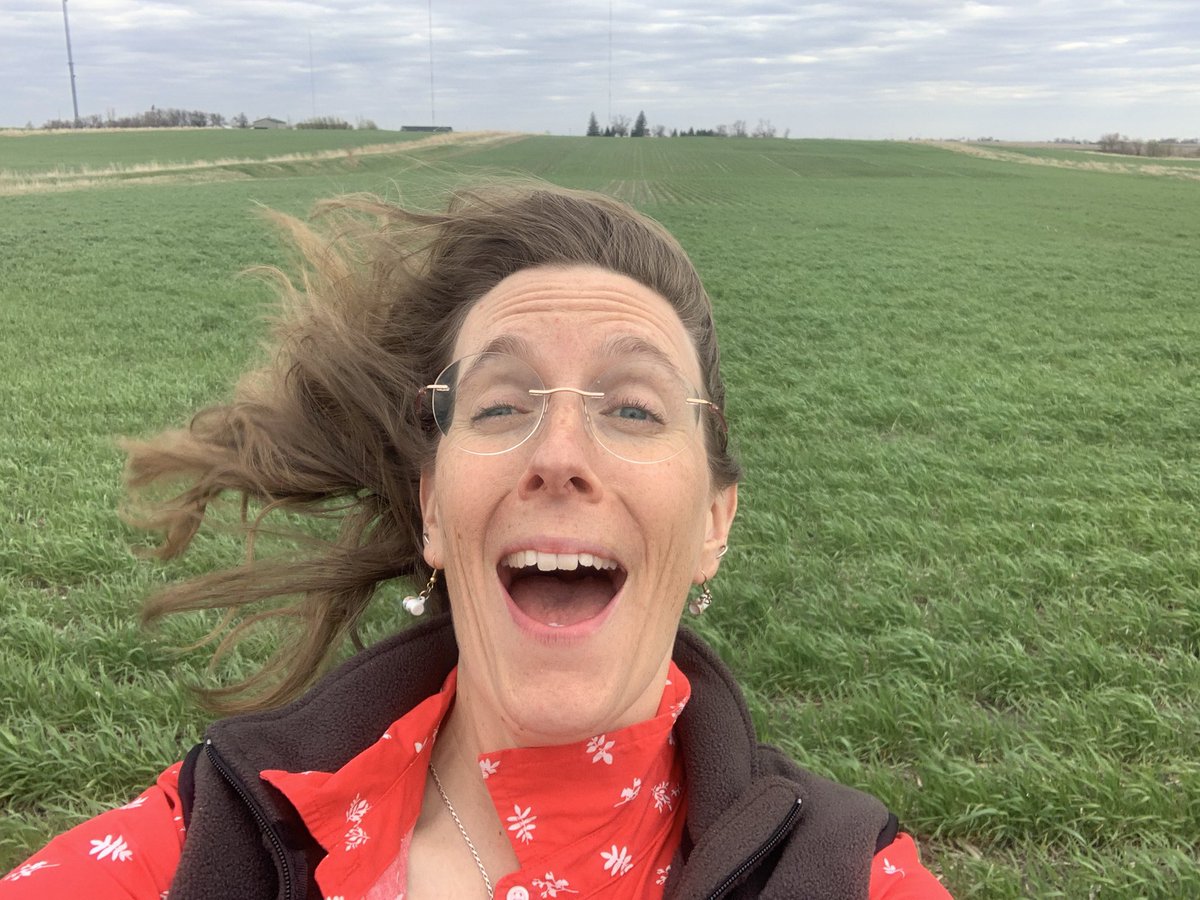 Spent the afternoon with the awesome congregation of Plymouth United Church of Christ discussing #waterquality, #conservation, and how citizens can get involved. Shout out to <a href="/IADeptAg/">Iowa Dept of Agriculture & Land Stewardship</a> innovative new programming 😍 Then swung by a rye field to evaluate the stand! #lovemyjob
