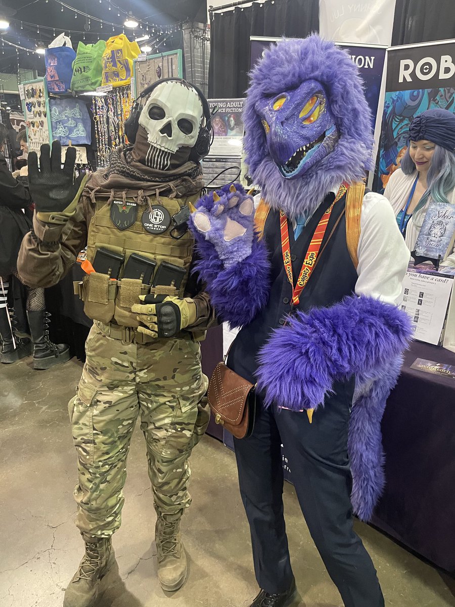 CallsignMothrah's tweet photo. Stuff from Expo, got a signed funko from @JustineHuxley, one of the only reasons I came to the expo 🥹🫶 #cosplay #calgarycomicexpo #CalgaryExpo #CalgaryExpo2023 https://t.co/fzZHd2cRYJ