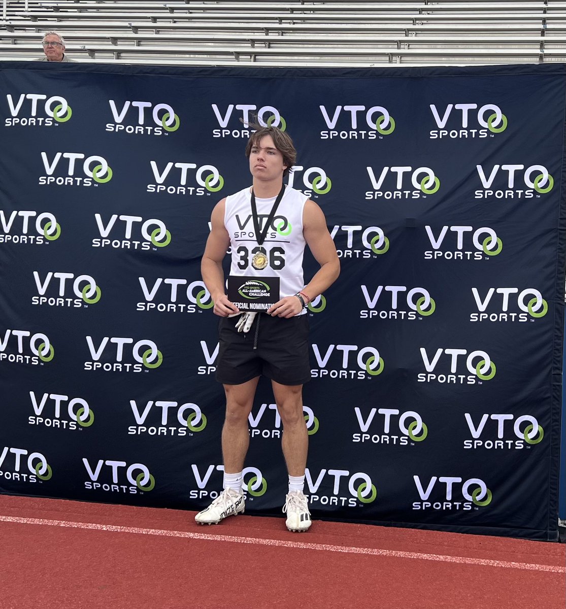 TysonBryant12's tweet photo. Had a great time at @VTOSPORTS  today!!! I was nominated as a top 5 running back and was awarded the highest vertical at the camp metal!! @CSmithScout @MT_FB @coachdmstewart @SummertownFB https://t.co/VriSDCuVqp