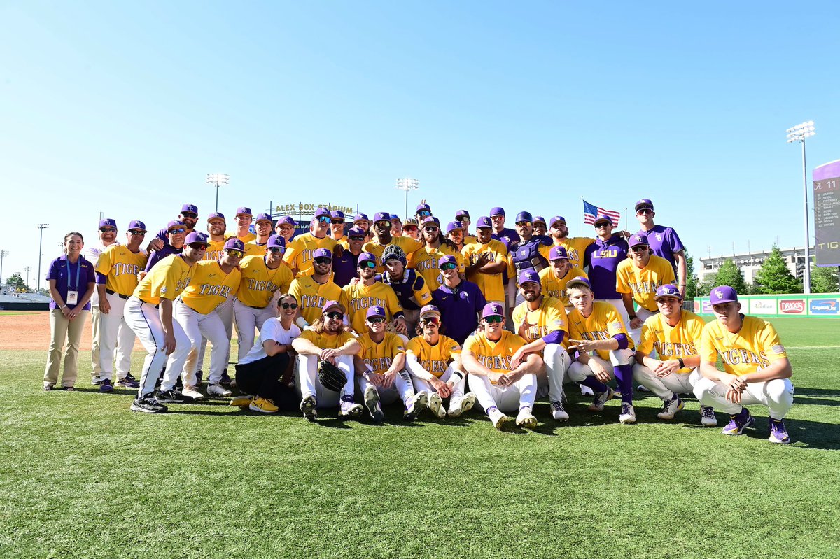 LSUCoachJ's tweet photo. 13-11 Tigers! ๐
#noclock Thank you fans for packing the Box this weekend! https://t.co/R4bKZGpngl